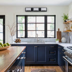 Applique murale LED moderne pour salle de bain, 3/4/5 lumières, noir mat, à intensité variable.