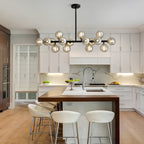 Lustre linéaire moderne du milieu du siècle de 40 po, suspension Spoutnik à 16 ampoules en laiton doré avec globe en verre dépoli pour salle à manger