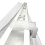 Stores romains en tissu occultants sans cordon Arlo Blinds blancs