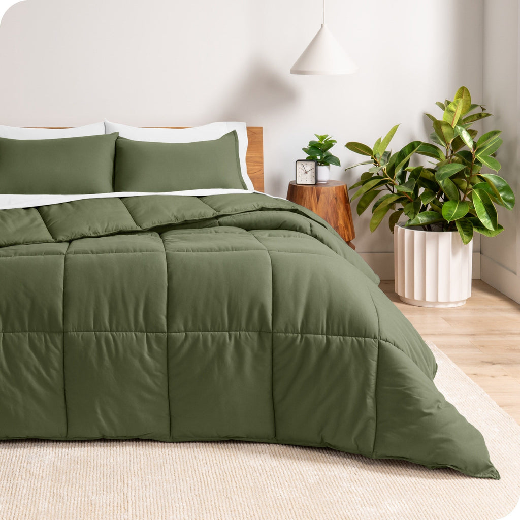 Ensemble de couette hypoallergénique Bare Home en duvet synthétique