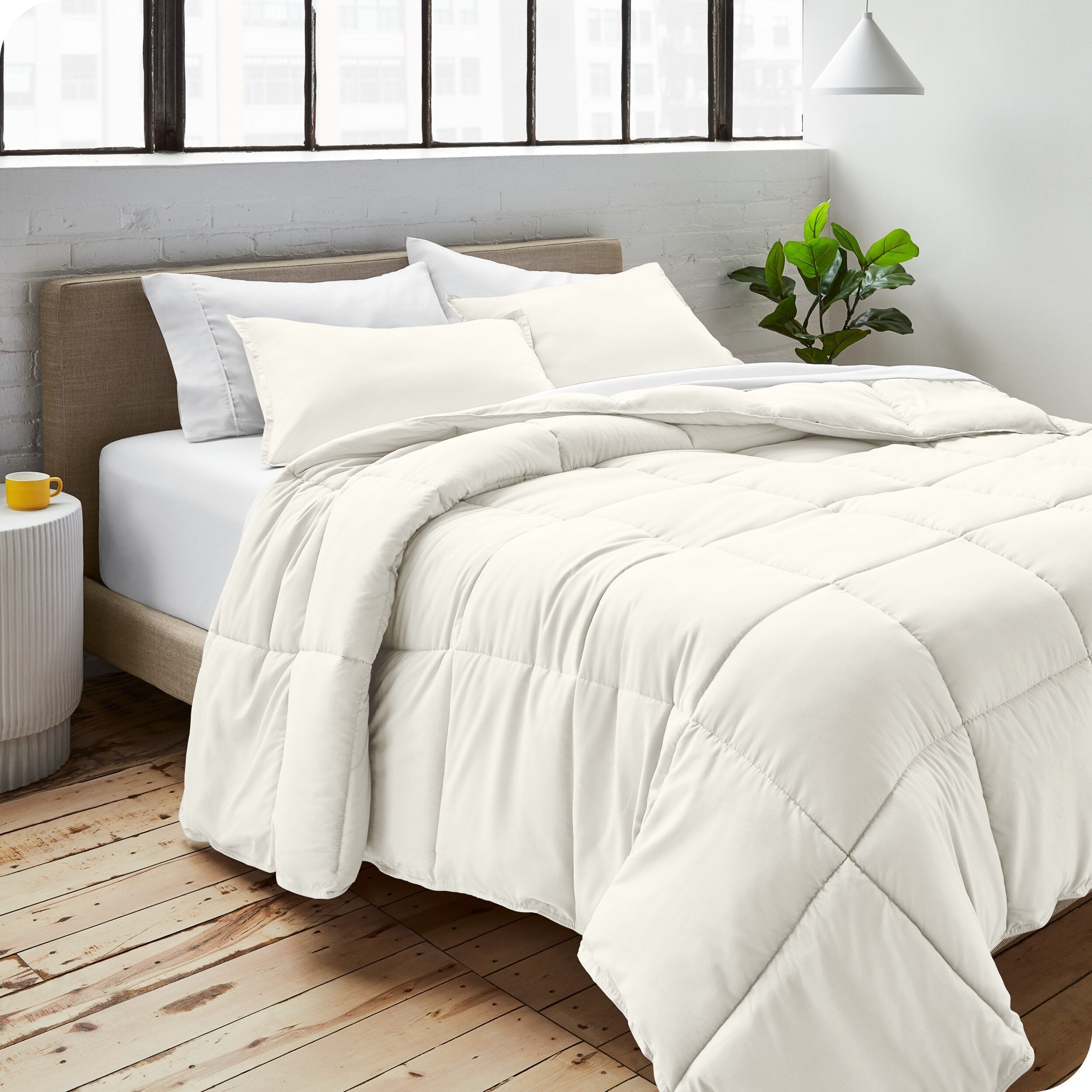 Ensemble de couette hypoallergénique Bare Home en duvet synthétique