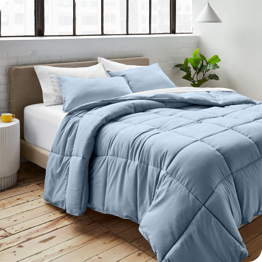 Ensemble de couette hypoallergénique Bare Home en duvet synthétique