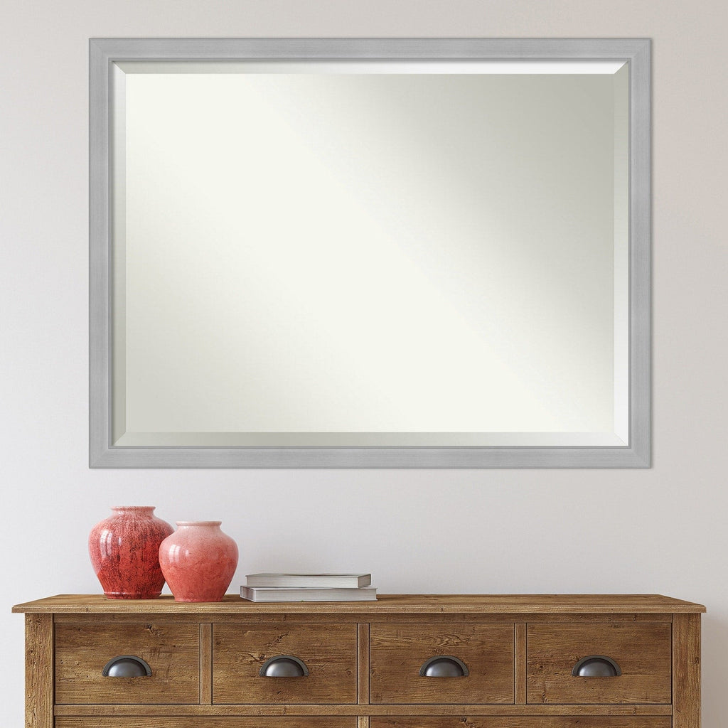 Miroir mural biseauté pour salle de bain - Cadre Vista en nickel brossé