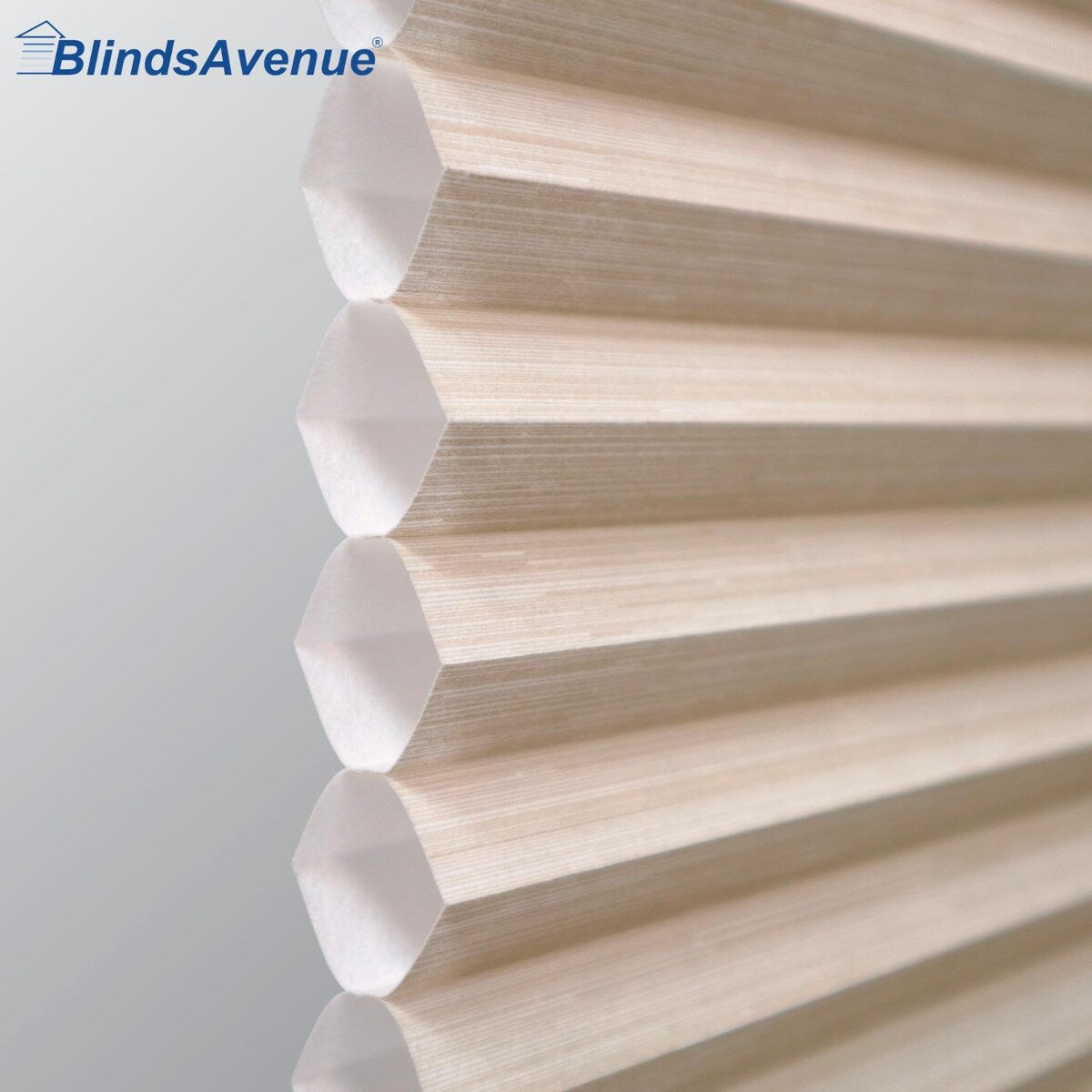 Store alvéolaire sans cordon BlindsAvenue, ouverture par le haut et par le bas, alvéole simple de 9/16 po, filtration de la lumière, motif pierre.