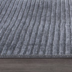 Tapis contemporain à rayures usées lavable en machine
