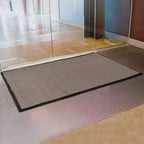 Tapis d'entrée Envelor pour intérieur et extérieur, profil bas, usage commercial.