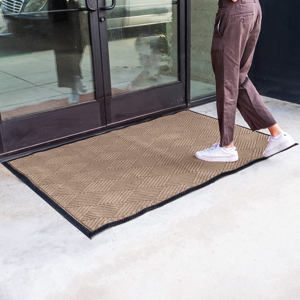 Tapis d'entrée Envelor pour intérieur et extérieur, profil bas, usage commercial.