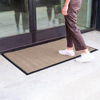 Tapis d'entrée Envelor pour intérieur et extérieur, profil bas, usage commercial.