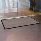 Tapis d'entrée Envelor pour intérieur et extérieur, profil bas, usage commercial.