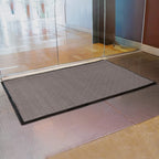 Tapis d'entrée Envelor pour intérieur et extérieur, profil bas, usage commercial.