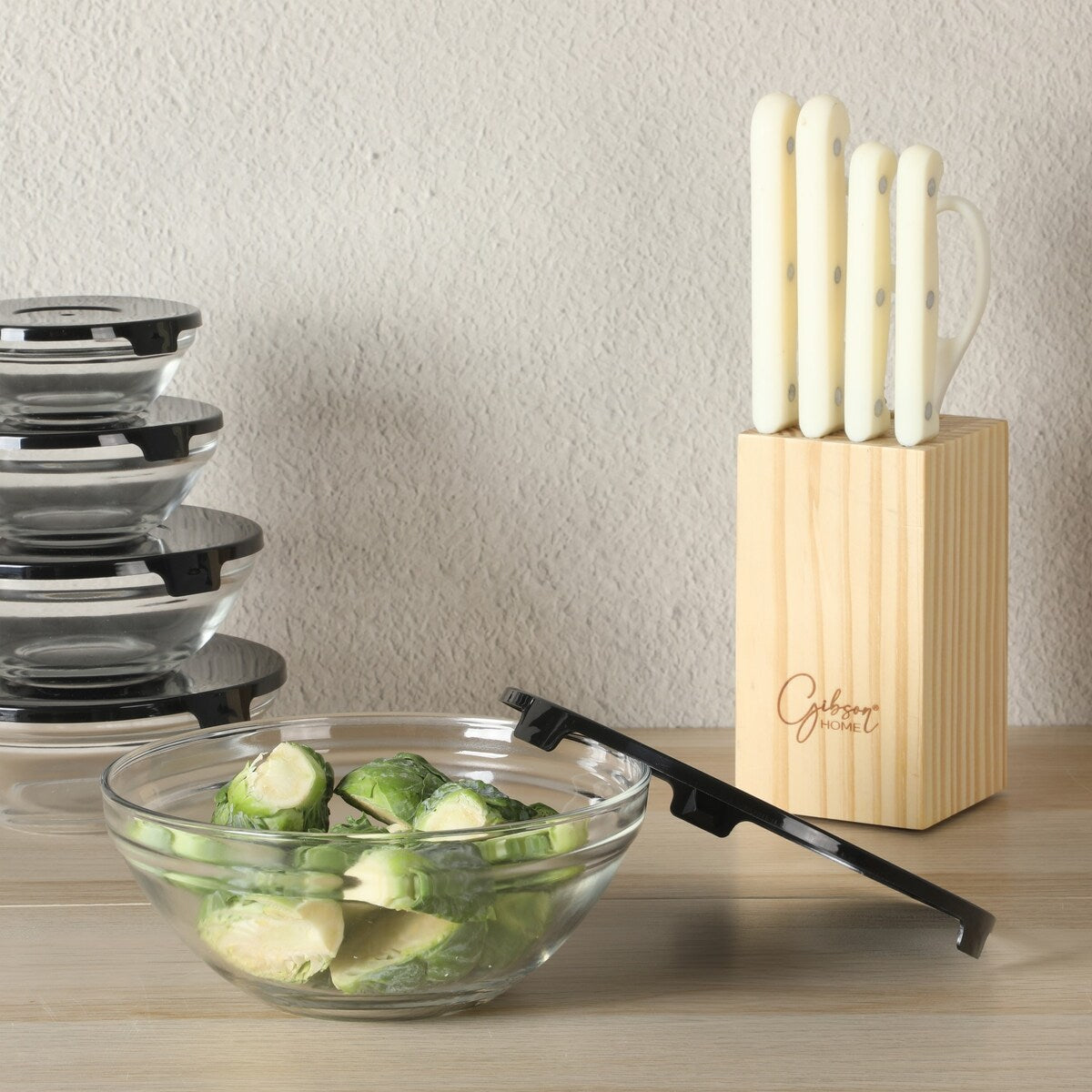 Ensemble de cuisine Gibson Home 74 pièces : ustensiles de cuisine, vaisselle, couverts, ustensiles et gadgets, rangement et verrerie