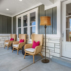 Lampadaire d'extérieur et d'intérieur Havenside Home Pocologan 151 cm (59,5 pouces) en osier tressé - 41,3 cm (16,25 pouces) L x 41,3 cm (16,25 pouces) l x 151,1 cm (59,5 pouces) H