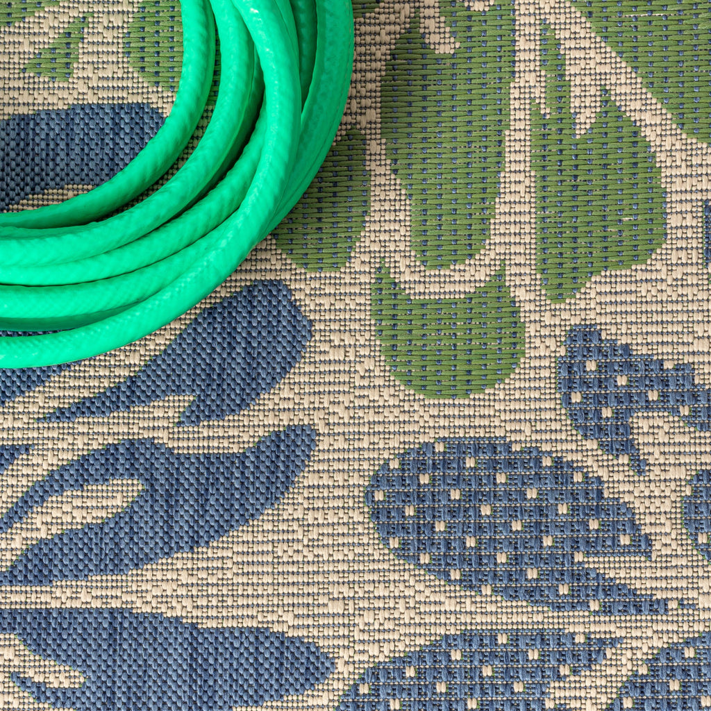 Tapis d'intérieur/extérieur JONATHAN Y à motif floral tissé texturé