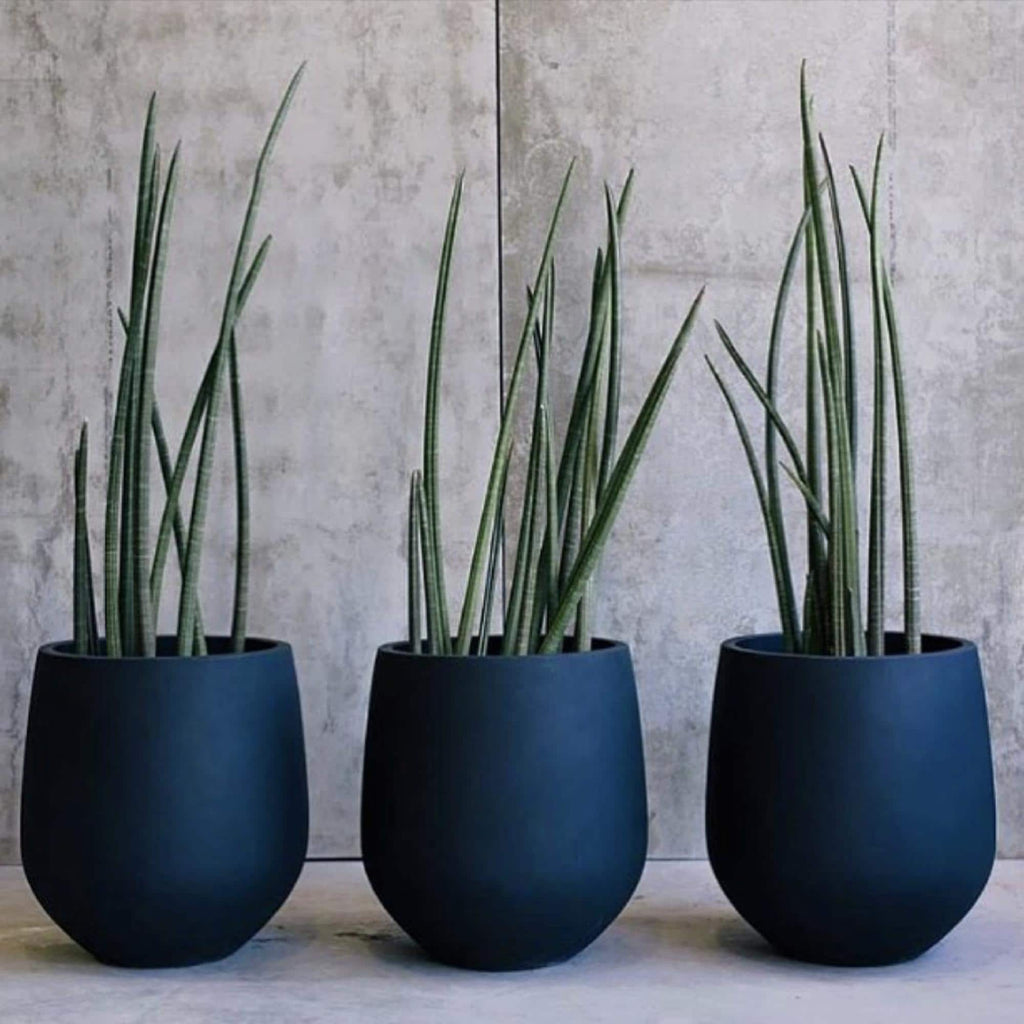 Jardinière conique en fibre de pierre DreamPatio La Mirada (1 pièce) pour intérieur/extérieur