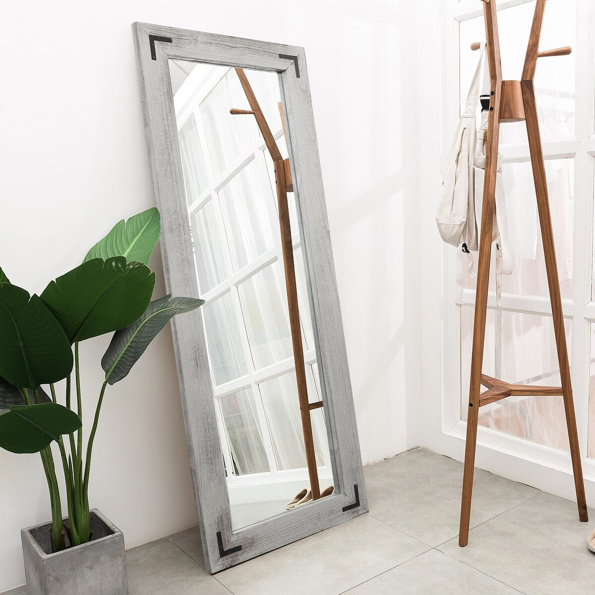 Miroir de sol rustique de style ferme avec cadre en bois - 65 x 24